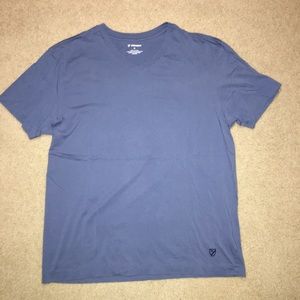 Cremieux v-neck t-shirt